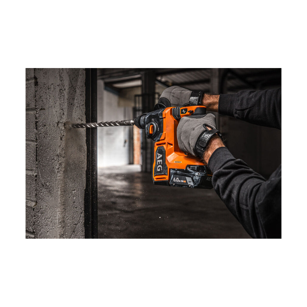  AEG BBH18BL2-602MB Perforateur SDS+ Sans Fil 18V 2x6Ah (4935500110)
