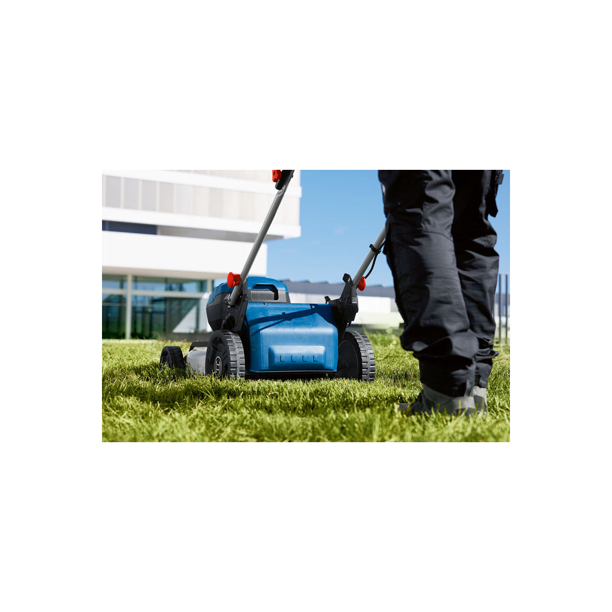  Bosch GRA 18V2-46 Tondeuse à Gazon Sans Fil 18V (06008C8000)