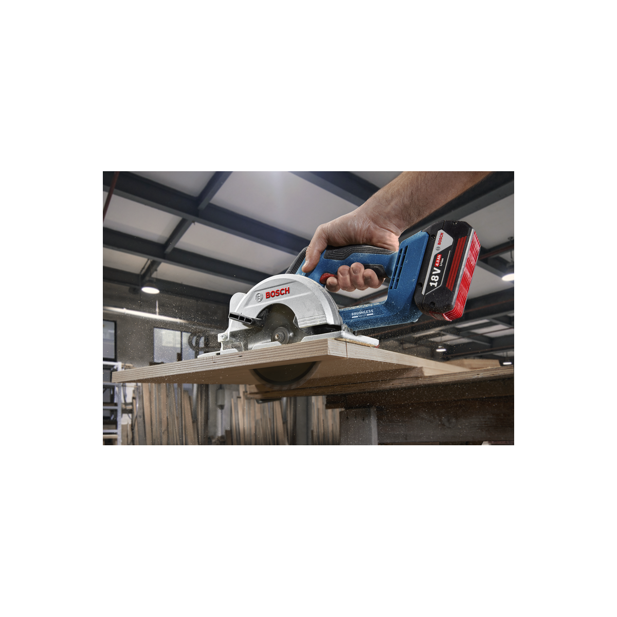  Bosch GKS 18V-51 Professional Scie Circulaire Sans Fil Machine ø140mm (06019M3120)
