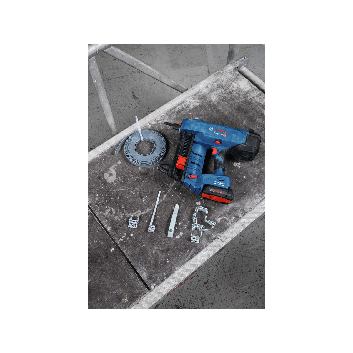  Bosch GNB 18V-40 Cloueur Béton Sans Fil 2x4.0Ah Procore (06019L7005)