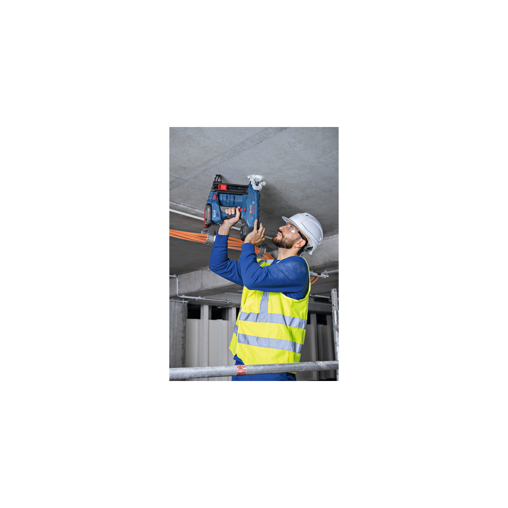  Bosch GNB 18V-40 Cloueur Béton Sans Fil 2x4.0Ah Procore (06019L7005)