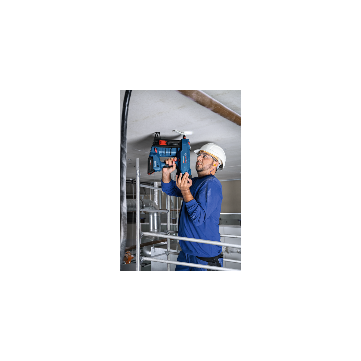 Bosch GNB 18V-40 Cloueur Béton Sans Fil 2x4.0Ah Procore (06019L7005)