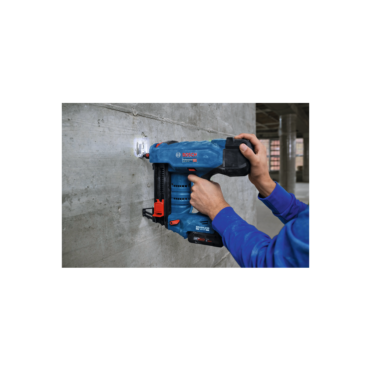  Bosch GNB 18V-40 Cloueur Béton Sans Fil 2x4.0Ah Procore (06019L7005)