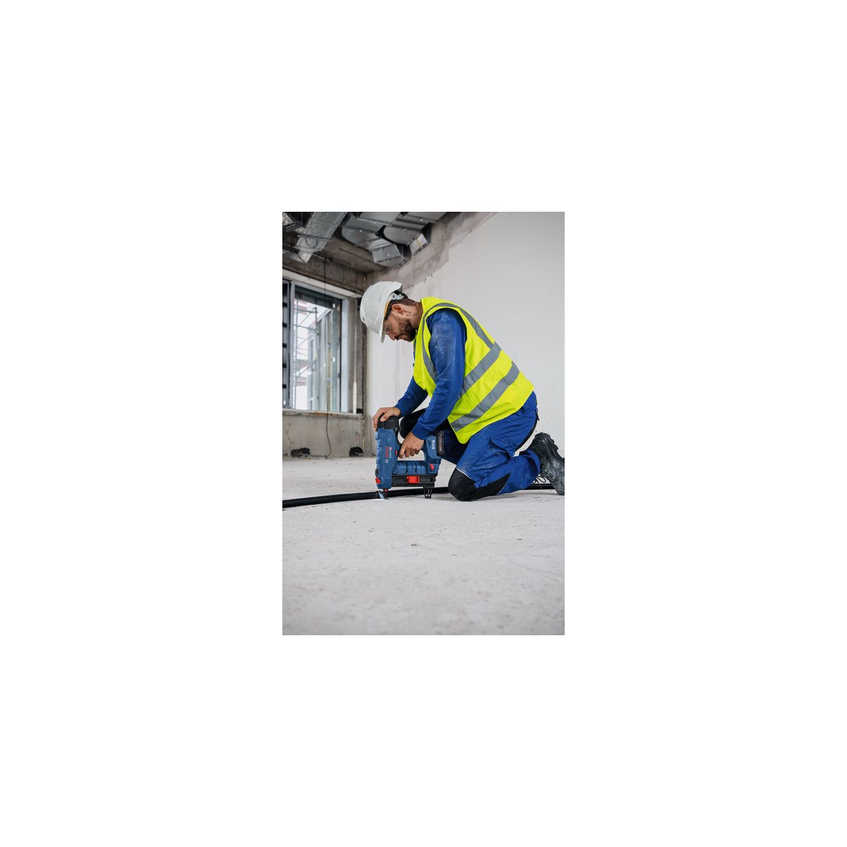  Bosch GNB 18V-40 Cloueur Béton Sans Fil 2x4.0Ah Procore (06019L7005)