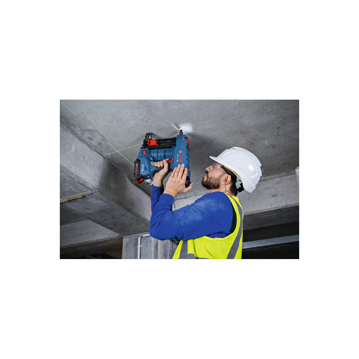  Bosch GNB 18V-40 Cloueur Béton Sans Fil 2x4.0Ah Procore (06019L7005)