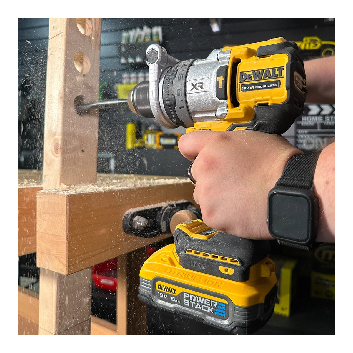  DeWalt DCD1007NT-XJ Perceuse, Visseuse à Percussion 18V Brushless (Machine Seule)