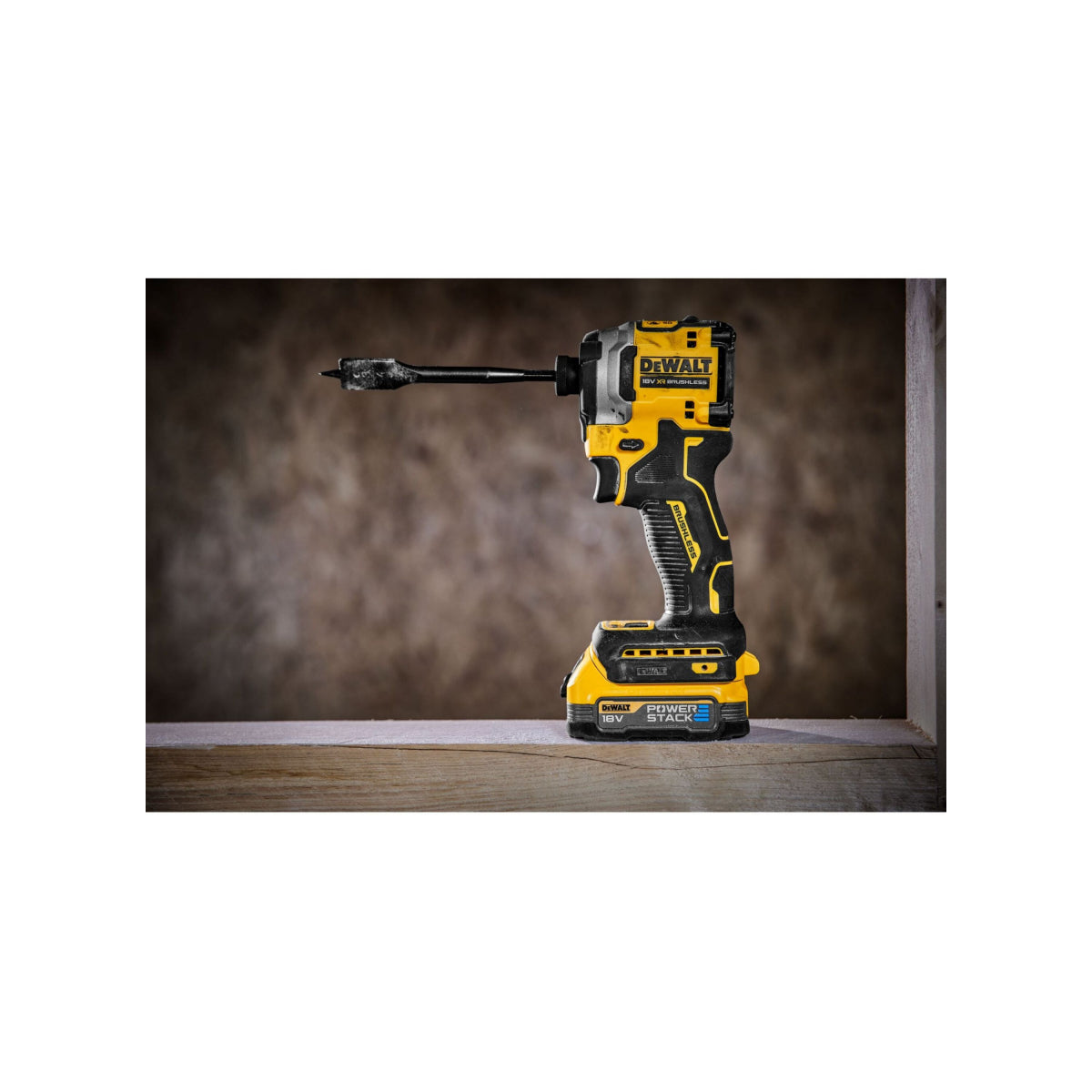  DeWalt DCF850E2T-QW Visseuse à Chocs 3 Vitesses 18V 208Nm XR 2x1.7Ah POWERSTACK Avec Coffret T-STAK