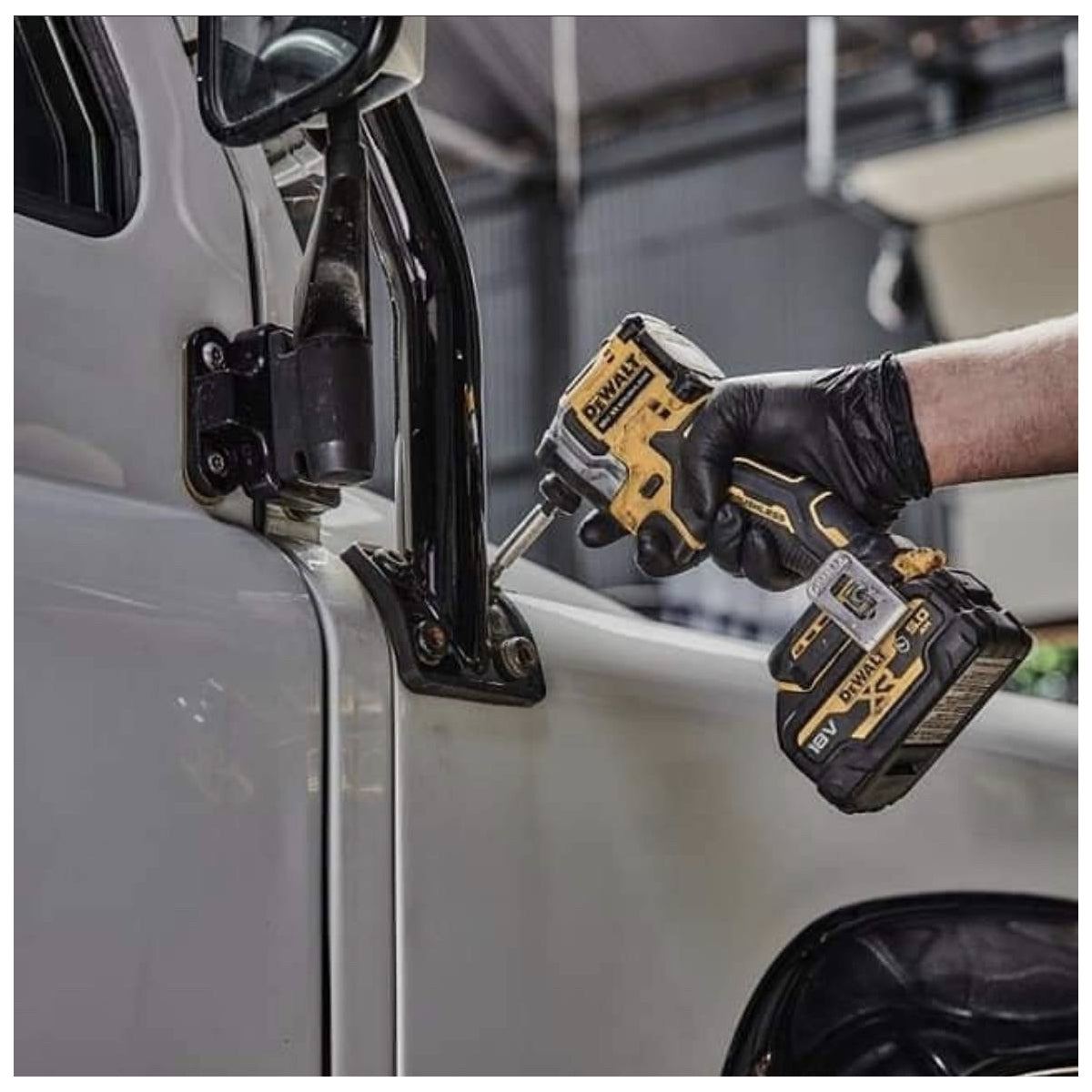  DeWalt DCF850NT-XJ Visseuse à Chocs 3 Vitesses 18V 208Nm XR (Machine Seule Avec Coffret T-STAK)