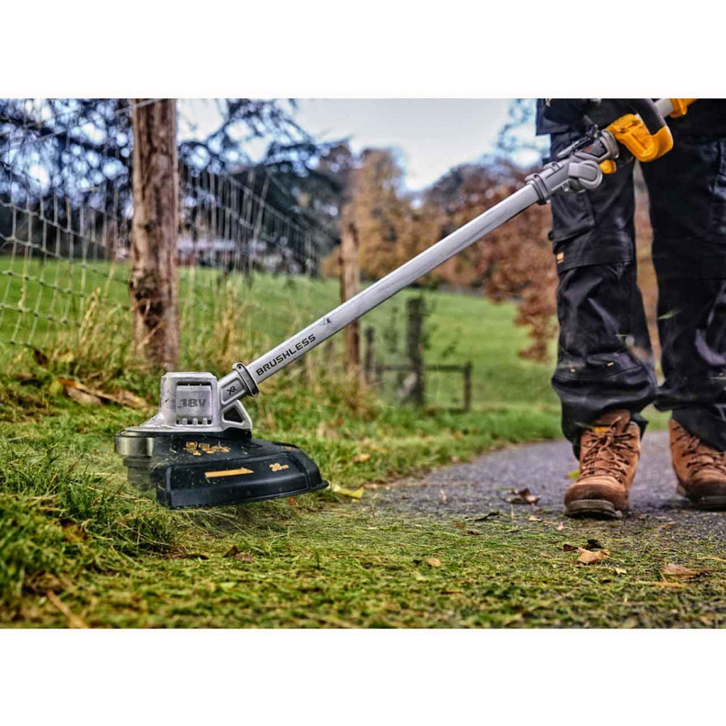  DeWalt DCMST561P1-QW Coupe Bordures 18V Brushless Pliable 1x5.0Ah ø36cm