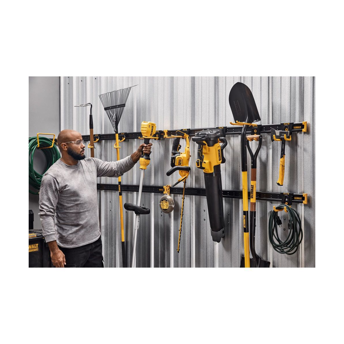  DeWalt DXL Rail Métal Mural 122cm (DWST82800-0)