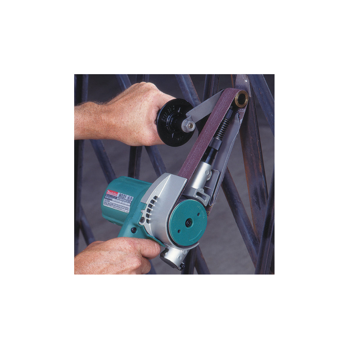  Makita 9031 Ponceuse à Bande 550W 30x533mm