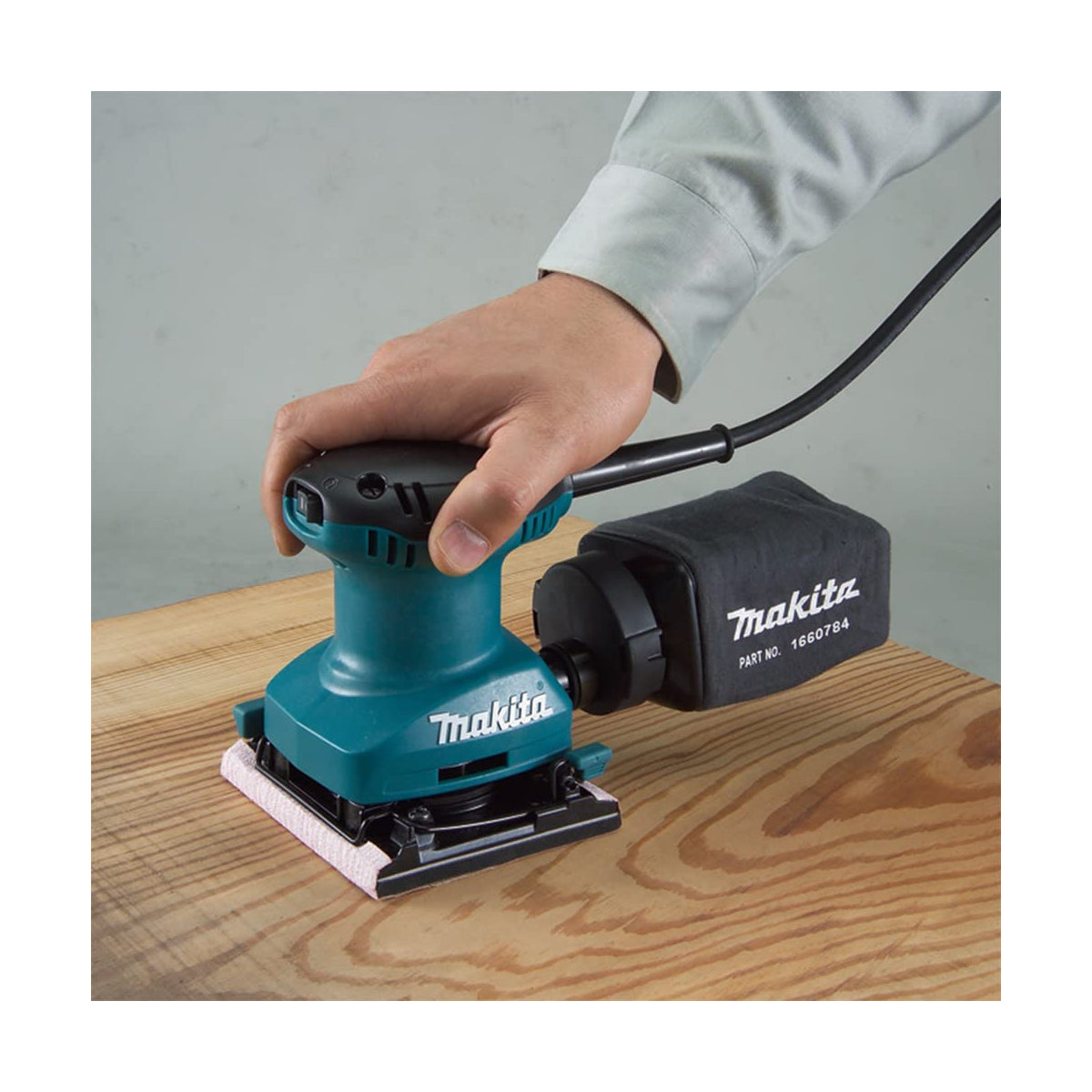  Makita BO4557 Ponceuse Vibrante De Finition 180W 114x140mm