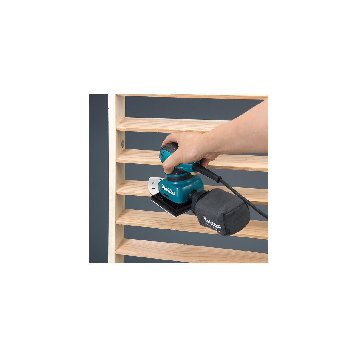  Makita BO4565 Ponceuse Vibrante 200W (Carton)