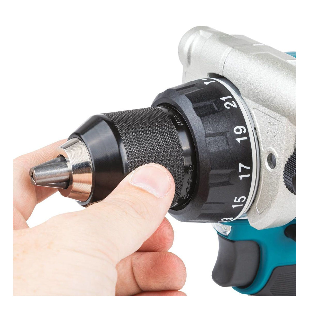  Makita DHP486Z Perceuse, Visseuse à Percussion 18V 125Nm (Machine Seule)