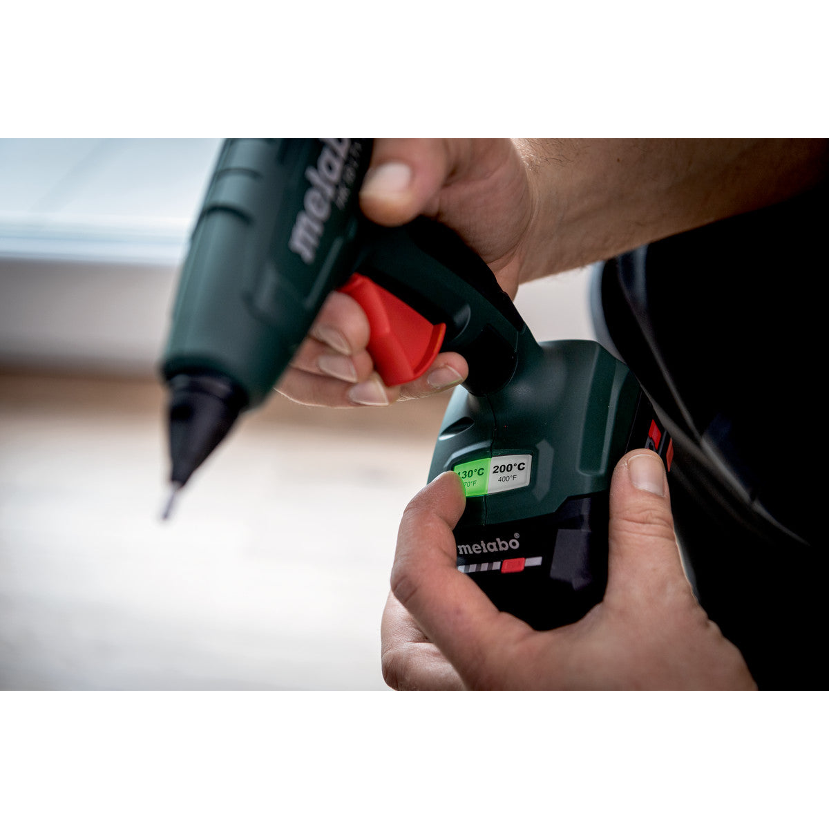  Metabo HK 18 LTX 20 Pistolet à Colle Chaude Sans Fil Avec Coffret Metabox 145 (600797840)