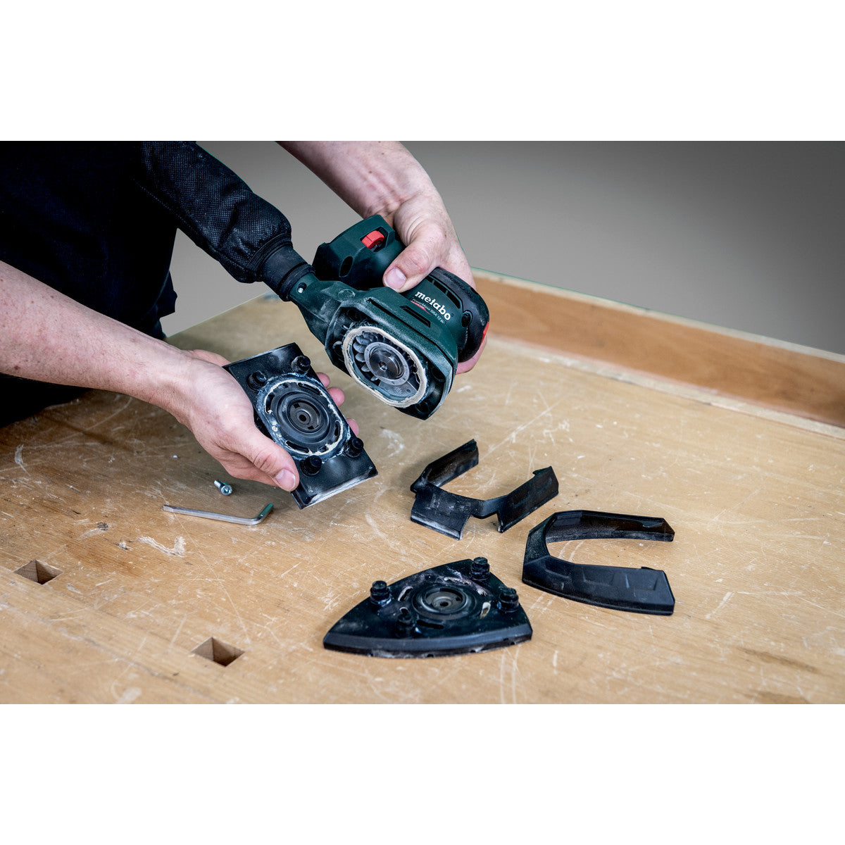  Metabo SRA 12 BL Ponceuse Vibrante Sans Fil 12V 80x133mm (602036840)