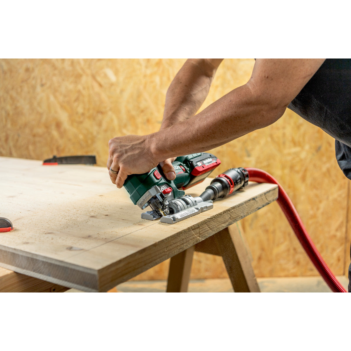  Metabo STA 18 LTX 150 BL Scie Sauteuse Sans Fil 18V Avec Coffret MetaBOX 145 L (601502840)