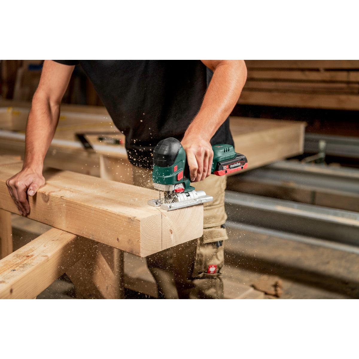 Metabo STA 18 LTX 150 BL Scie Sauteuse Sans Fil 18V Avec Coffret MetaBOX 145 L (601502840)