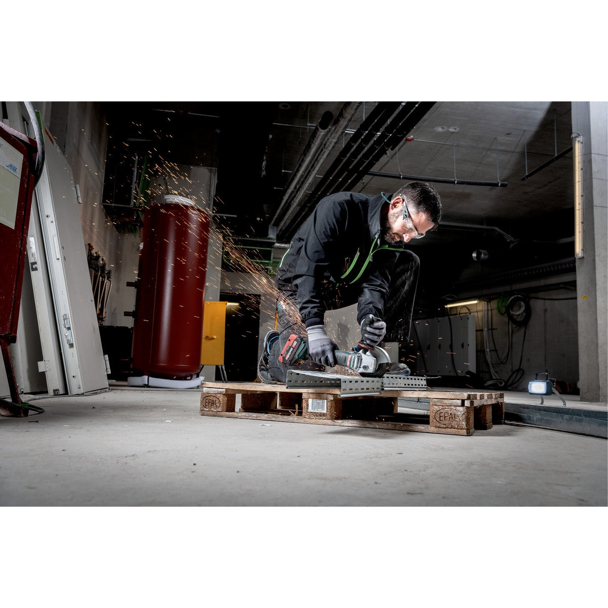  Metabo WPB 18 LTX BL 125 QUICK Meuleuse D'angle ø125mm 18V 2X5.5AH LIHD + MetaBOX (613075660)