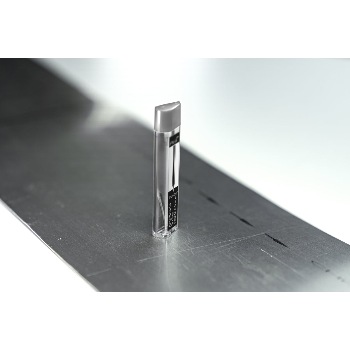  Pica DRY Métal Pointe à Tracer Sur Métal Dur 30800