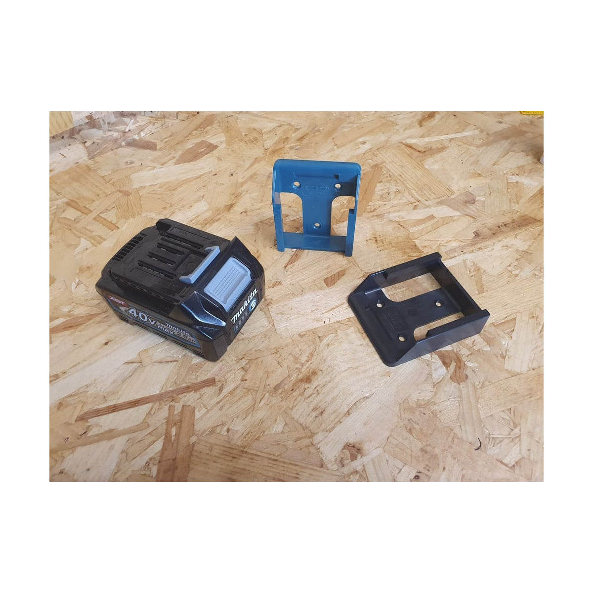  StealthMounts Supports De Batteries Makita 40V XGT 6-pack BLEU BM-MK40-BLU-6